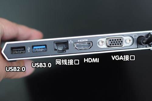 花屏死機(jī)解決方法：1檢查重新連接主機(jī)和顯示屏！