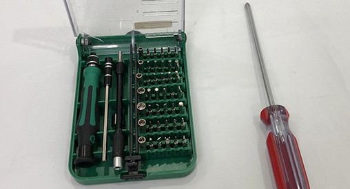 二、電腦組裝的準備工具！