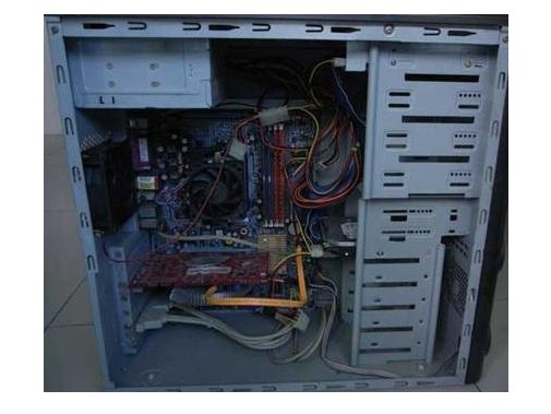 電腦老是自動關機如何解決？