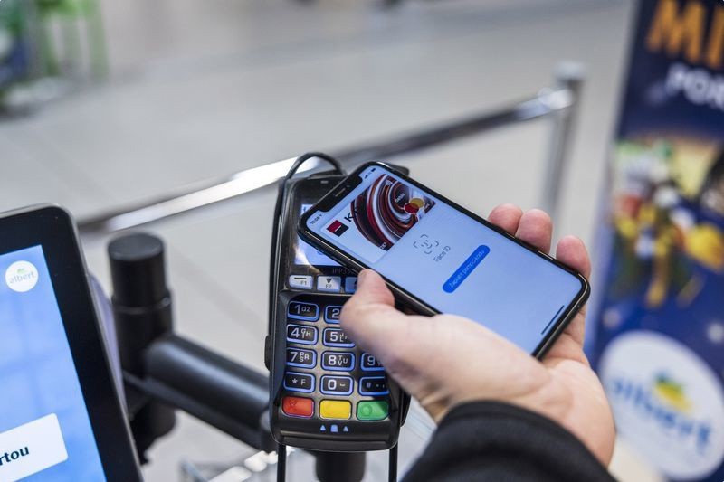 蘋果：Apple Pay不開放第三方支付，或推出“先買后付”